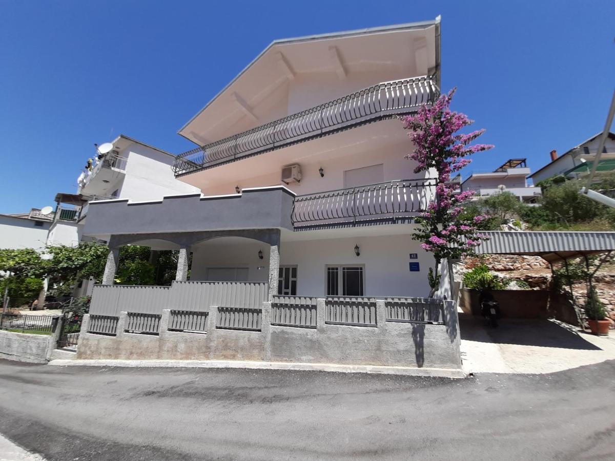 Apartment Luna Trogir Exterior foto
